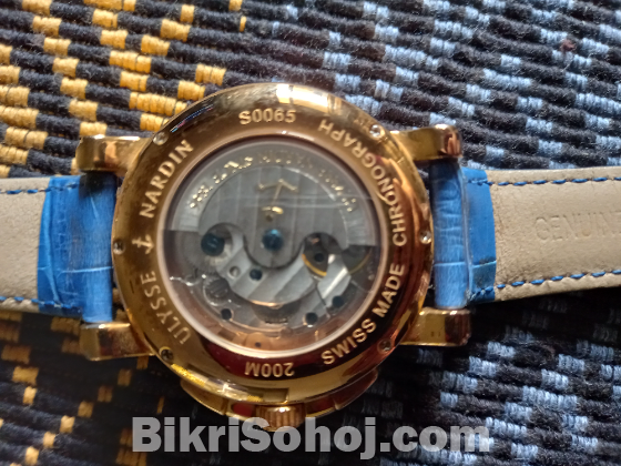 Wrist watch runs with heart beat from U.K